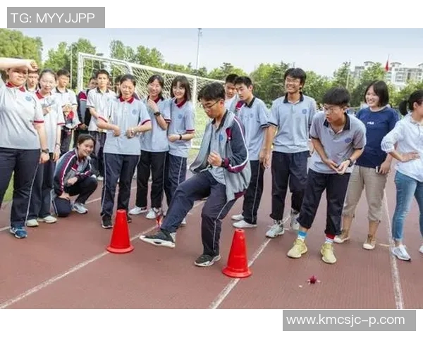 提升心理素质北京篮球队在赛场上的心态调整与应对策略探讨
