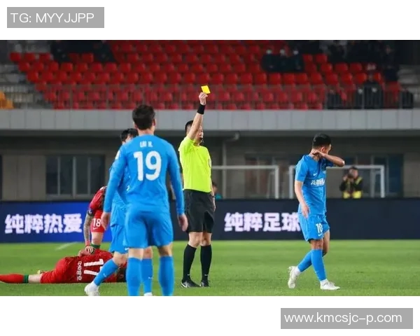 南通支云迎战海南球队全力争胜展现实力与斗志