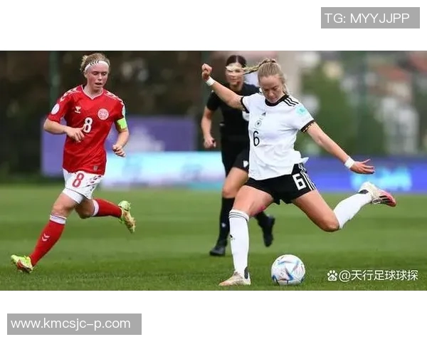 德国女足对决丹麦女足激战正酣精彩瞬间不容错过