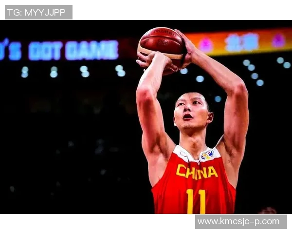 易建联：从篮球巨星到国家队领袖的辉煌历程与未来展望