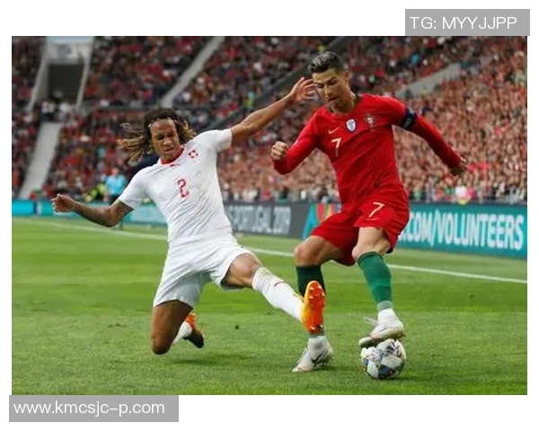 葡萄牙与荷兰决赛激战正酣谁将捧起冠军奖杯的荣耀之巅 葡萄牙与荷兰决赛激战正酣谁将捧起冠军奖杯的荣耀之巅