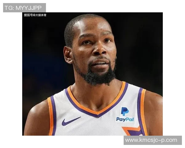 凯文杜兰特的篮球传奇之路与职业生涯的辉煌成就探讨