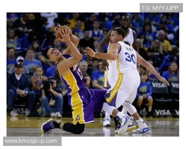 扎克拉文的篮球之路：从天赋少年到NBA全明星的成长历程